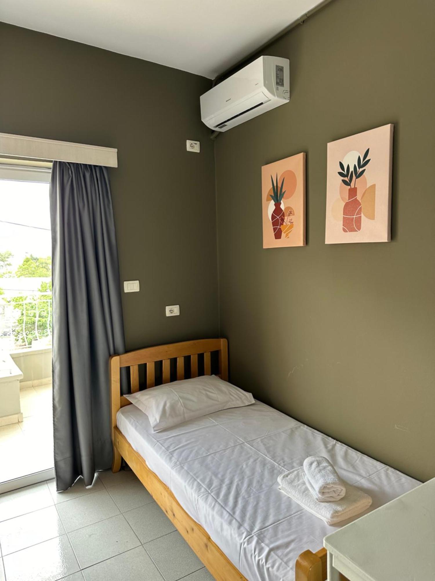 Olivias Apartments City Center Sarande Exterior photo