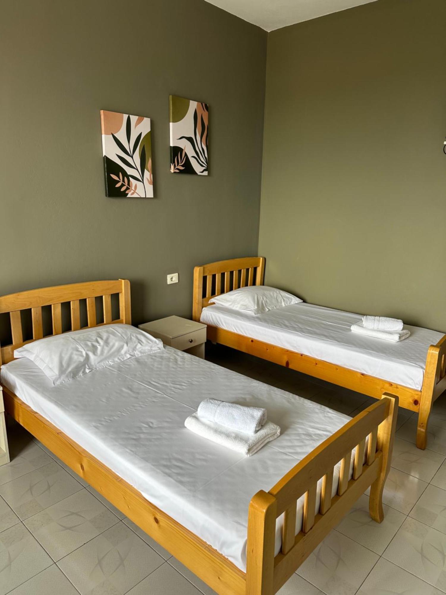 Olivias Apartments City Center Sarande Exterior photo