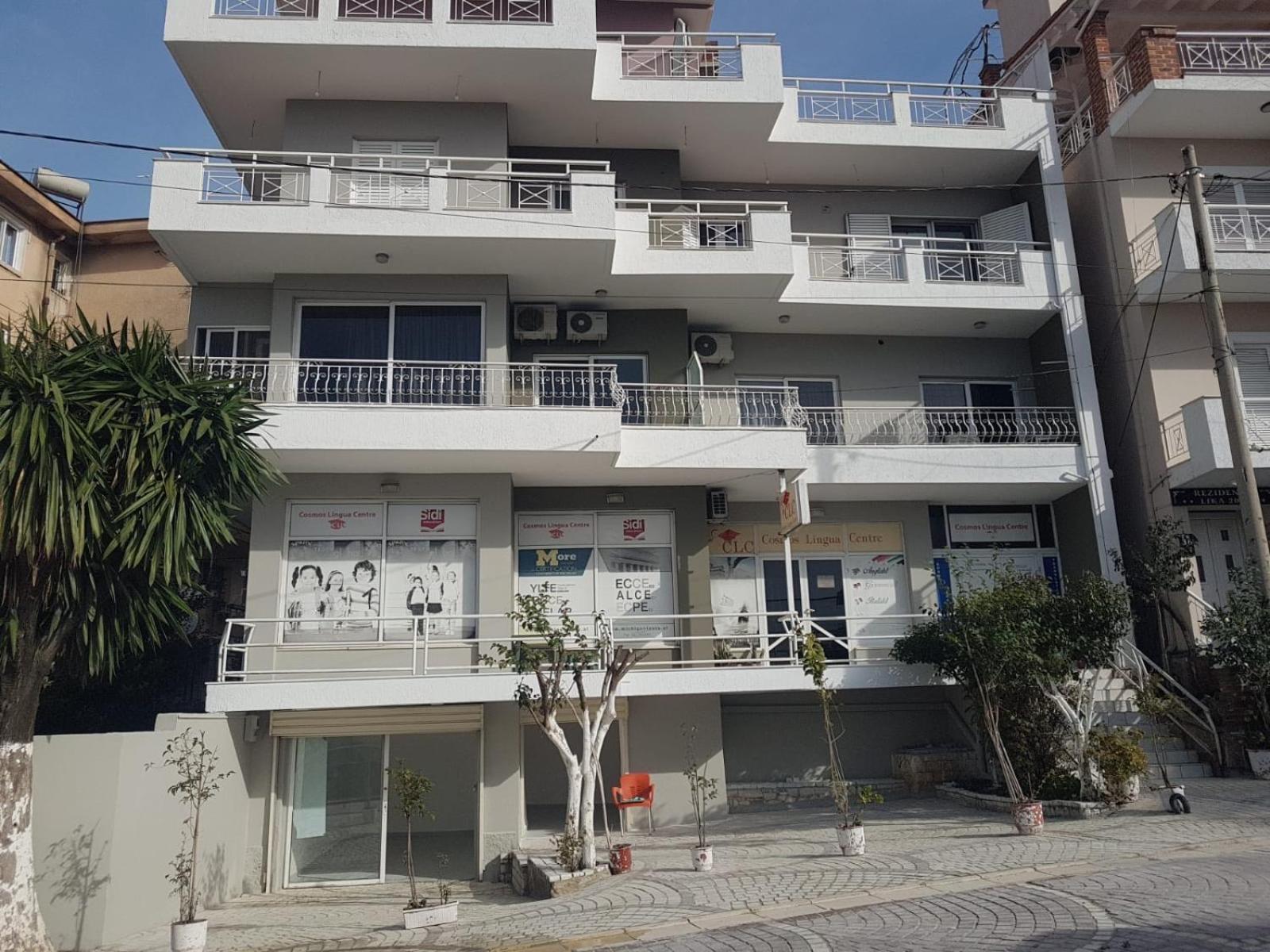 Olivias Apartments City Center Sarande Exterior photo